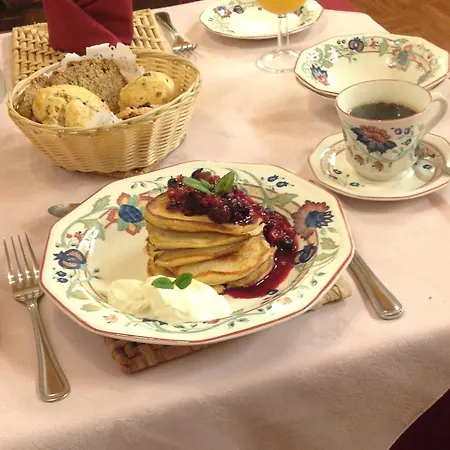 Ballymore House לינה וארוחת בוקר ונטרי